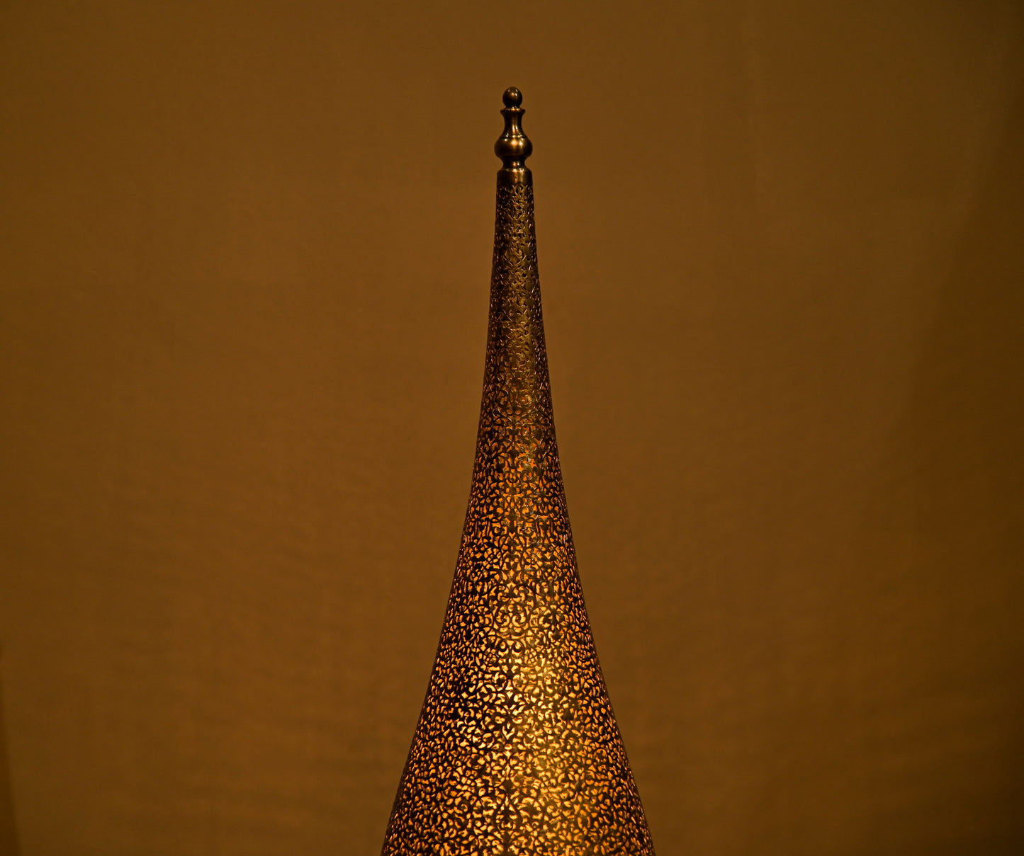 Moroccan Brass Floor Lamp – Large Handmade Vintage Lamp