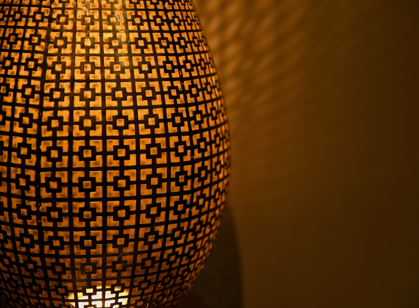 Hammered Brass Floor Lamp – Handmade Moroccan Style Standing Lamp