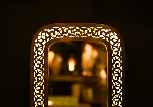 Brass Wall Mirror with LED Lighting – Handmade Moroccan Artisan Piece