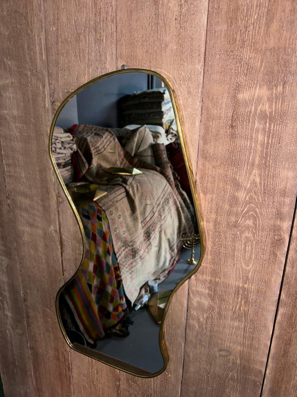 Handcrafted Irregular Brass Mirror – Unique Asymmetrical Design for Elegant Wall Décor in Living Room, Bathroom, or Hallway