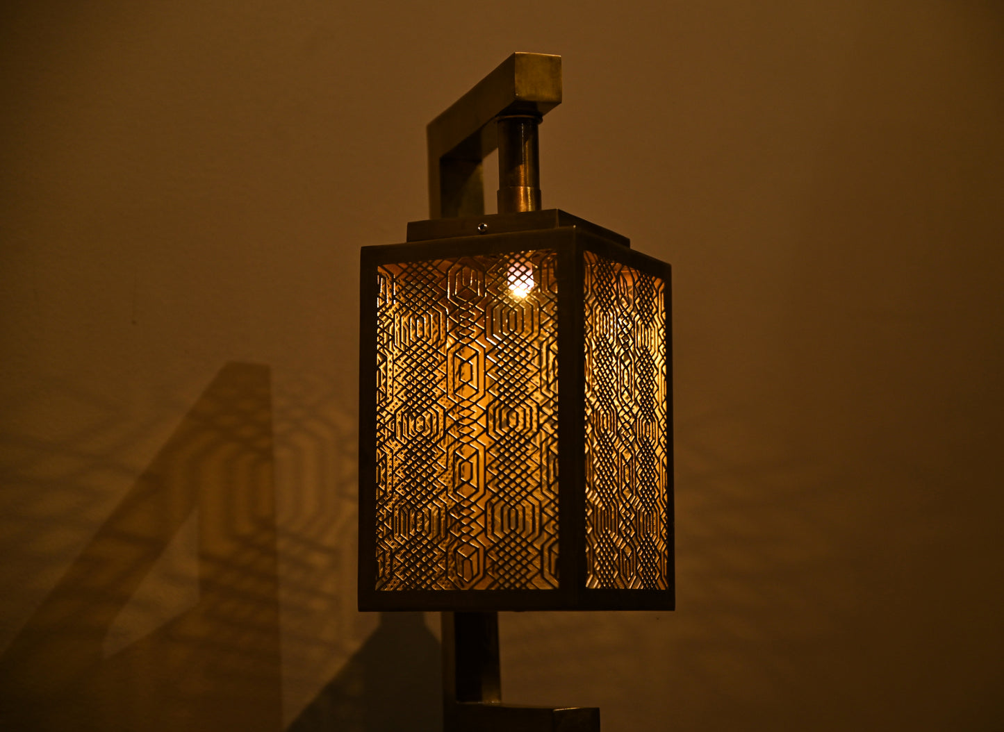 Moroccan Brass Table Lamp – Handmade Artisan Lamp