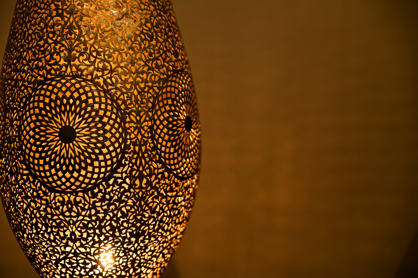 Moroccan Brass Floor Lamp – Large Handmade Vintage Lamp