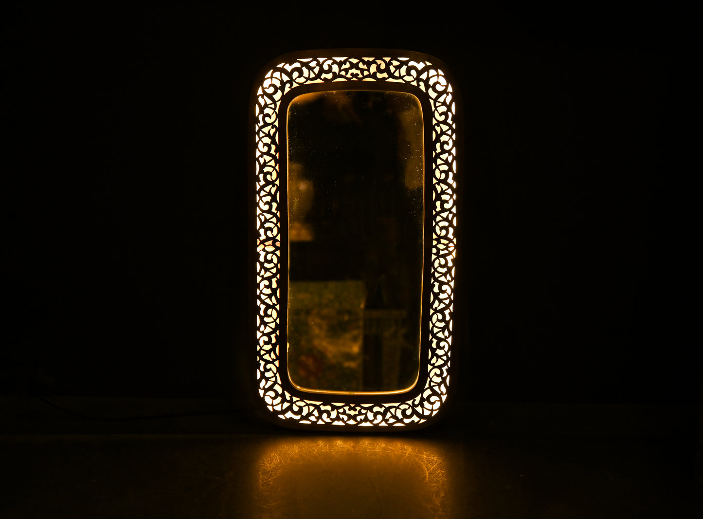 Brass Wall Mirror with LED Lighting – Handmade Moroccan Artisan Piece