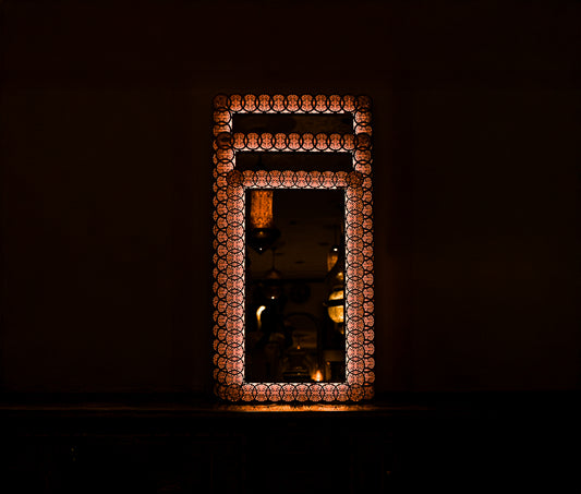 Moroccan brass mirror with LED – Handmade artisanal illuminated wall mirror