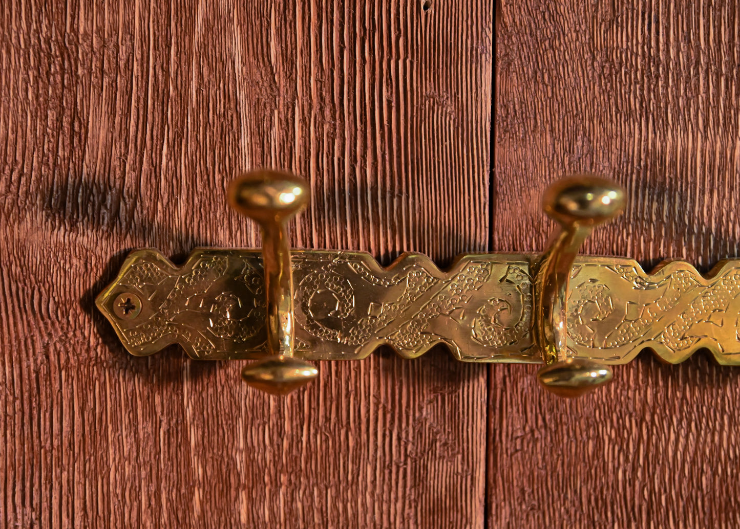 Handcrafted engraved Brass Hook – Elegant Wall-Mounted Organizer