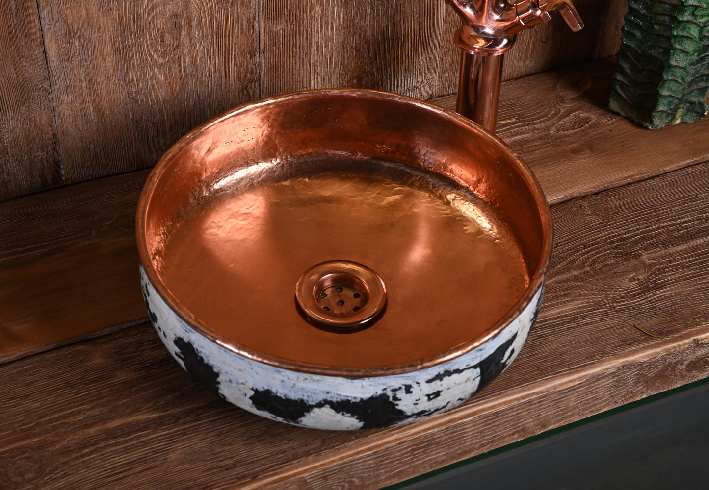 Patinated Copper Basin – Round Copper Sink with White Patina and Hammered Finish