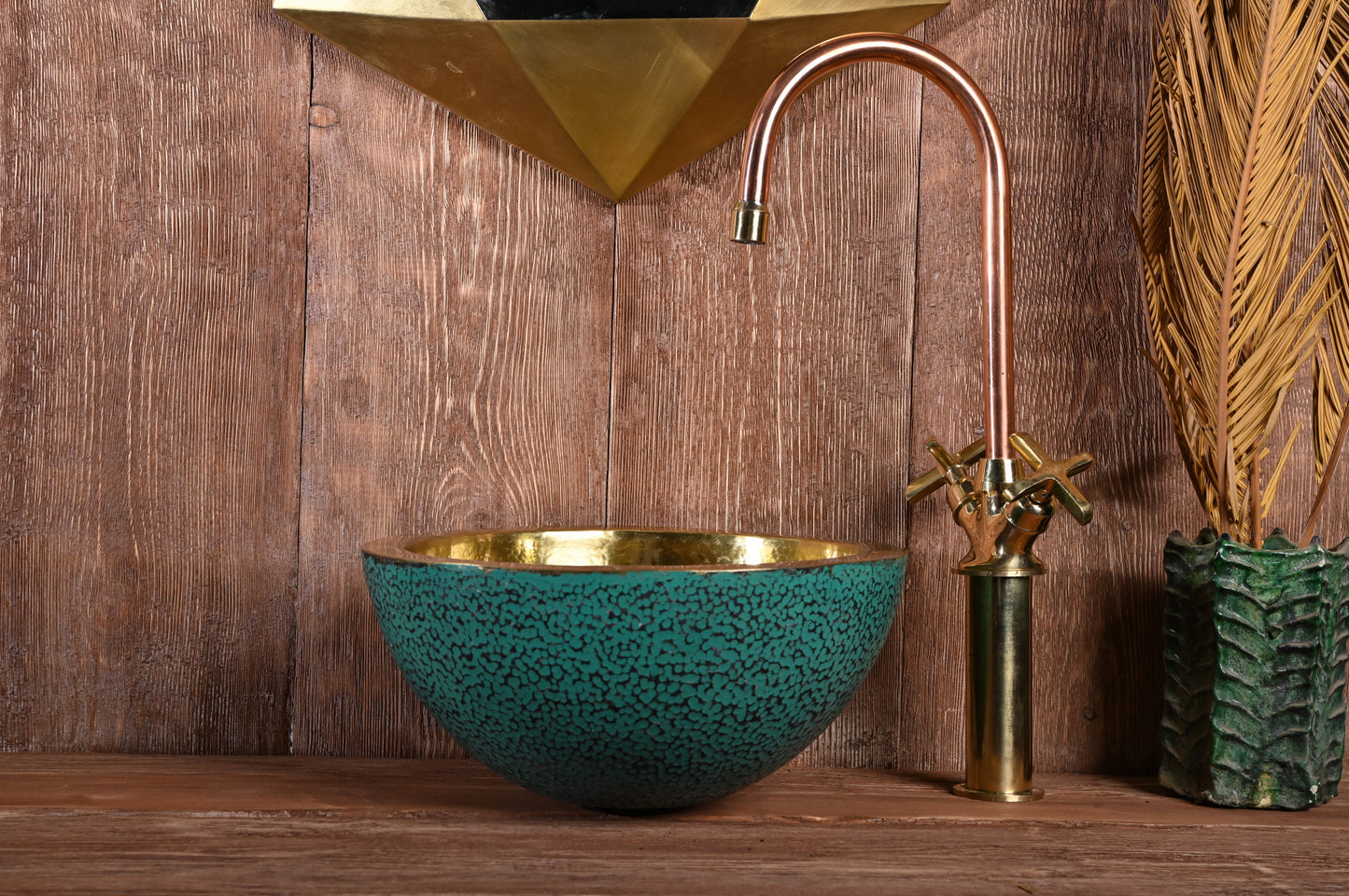 Hammered Brass Sink – Handmade Bathroom Basin with Turquoise Patina