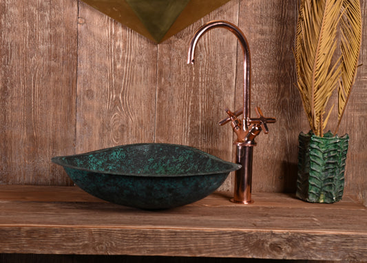 Verdigris Patinated Copper Sink – Hand-Hammered Artisan Washbasin for Rustic Bathroom Style