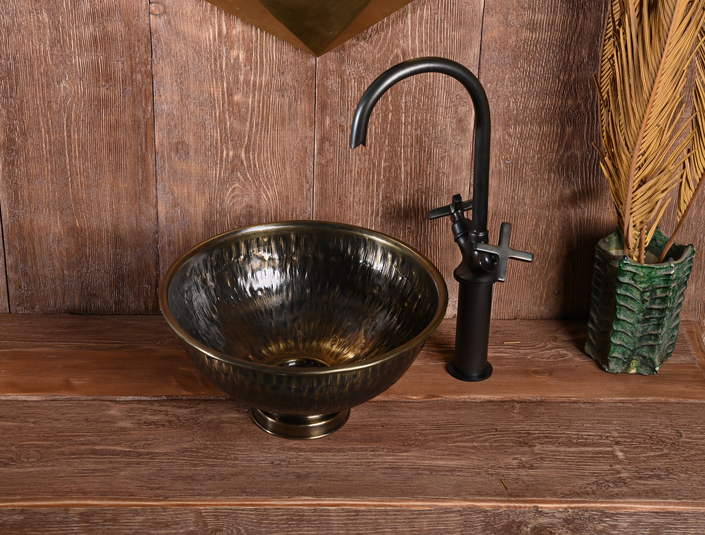 Round Hand Hammered Copper Vessel Sink