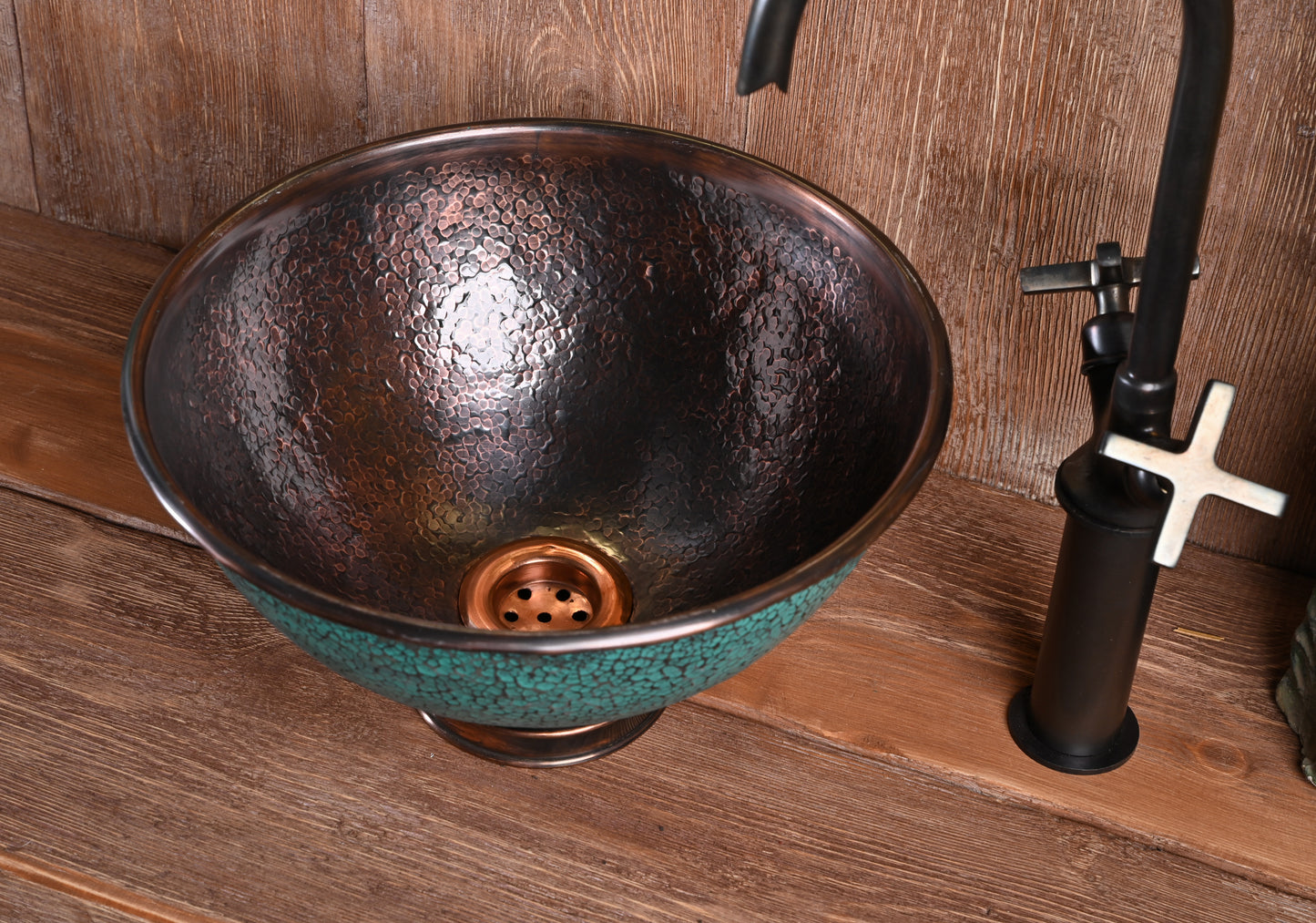 Aged Copper Vessel Sink – Hand-Patinated Round Green Basin for Bathroom