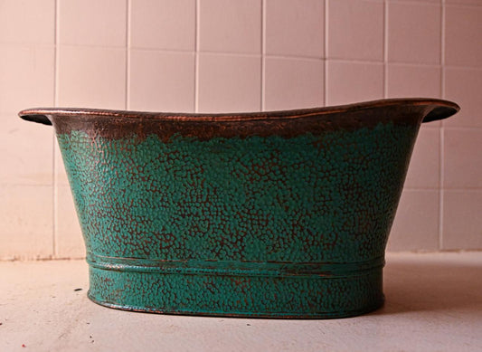 Freestanding Copper Bathtub with Green Patina Exterior – Handmade Flat Base Soaking Tub