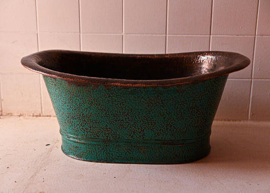 Freestanding Copper Bathtub with Green Patina Exterior – Handmade Flat Base Soaking Tub