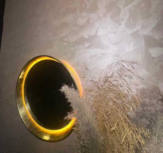 Round Brass Wall Mirror with LED – Antique Finish Frame for Bathroom or Entryway